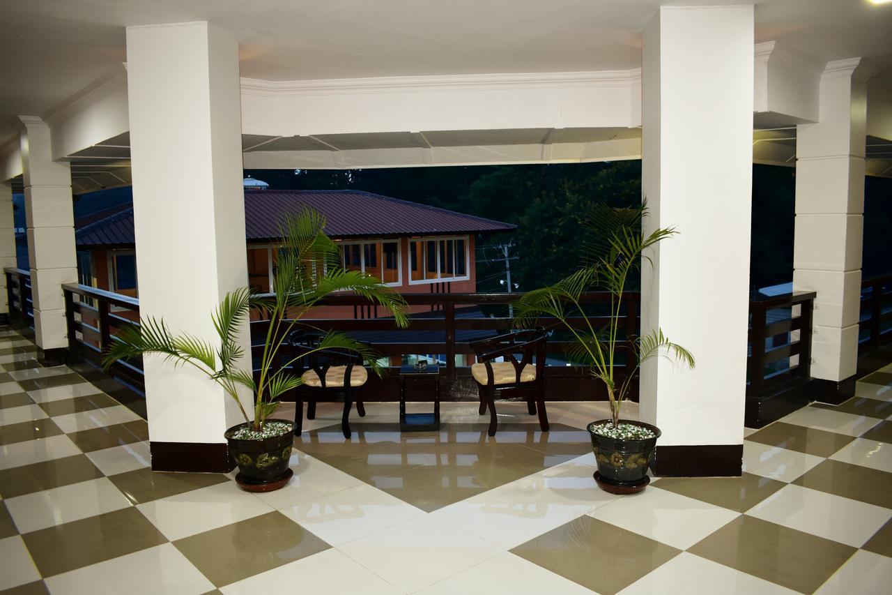 Immana Grand Inle Hotel Науншве Екстер'єр фото